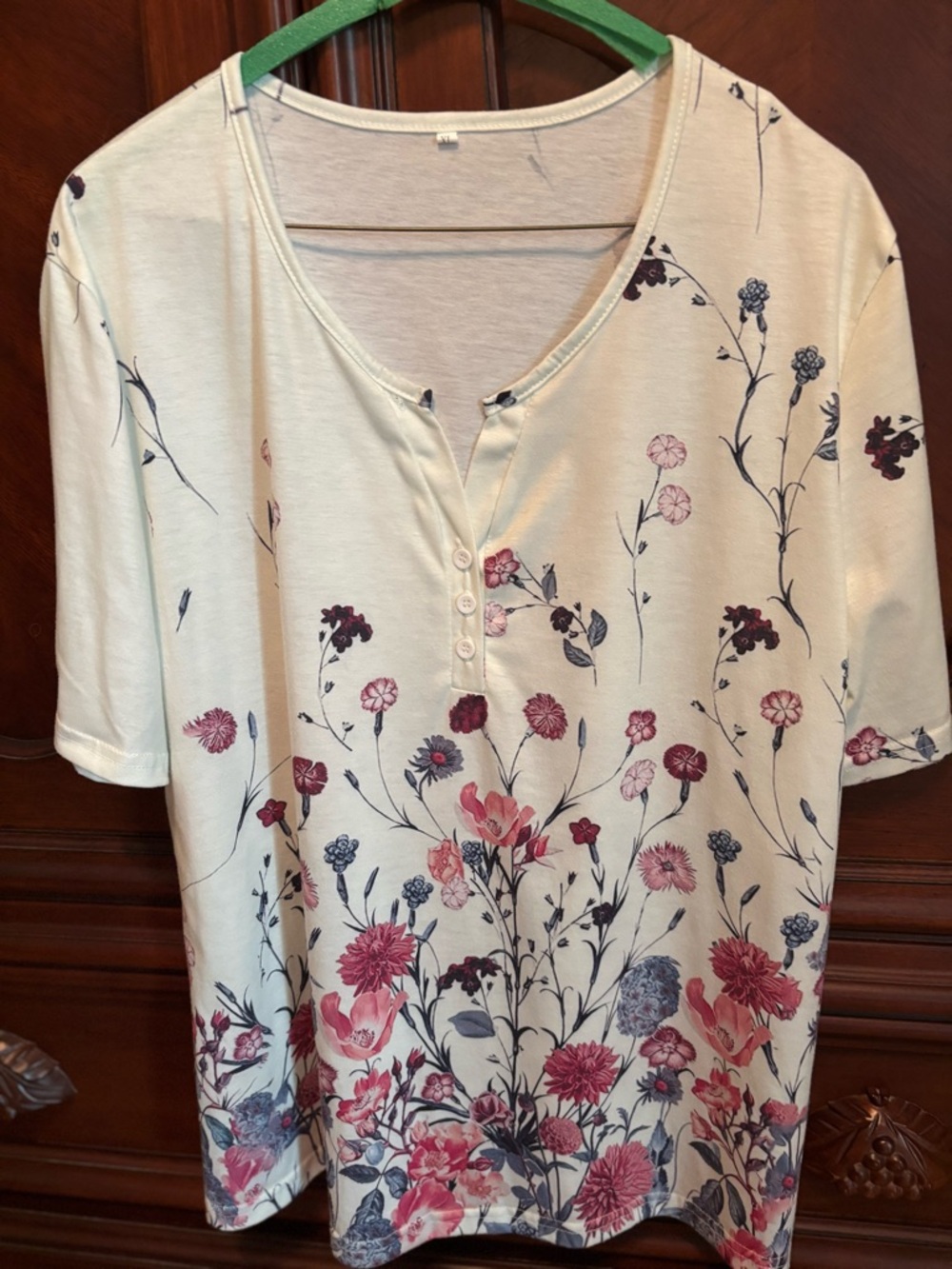 Women's Cream Floral Button-Front Short Sleeve Top